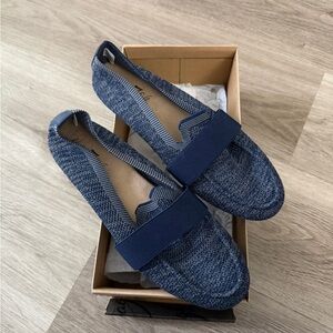 Knit Slip-On Loafers in Navy with Elastic Strap